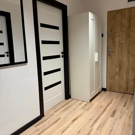 Nowoczesne, Jasne, Trzypokojowe Mieszkanie-pelne Wyposazenie, Wi-fi, Parking * Szczecinek